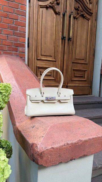 Жіноча сумка Olivia mini з натуральної шкіри &mdash; молочна С-180 фото